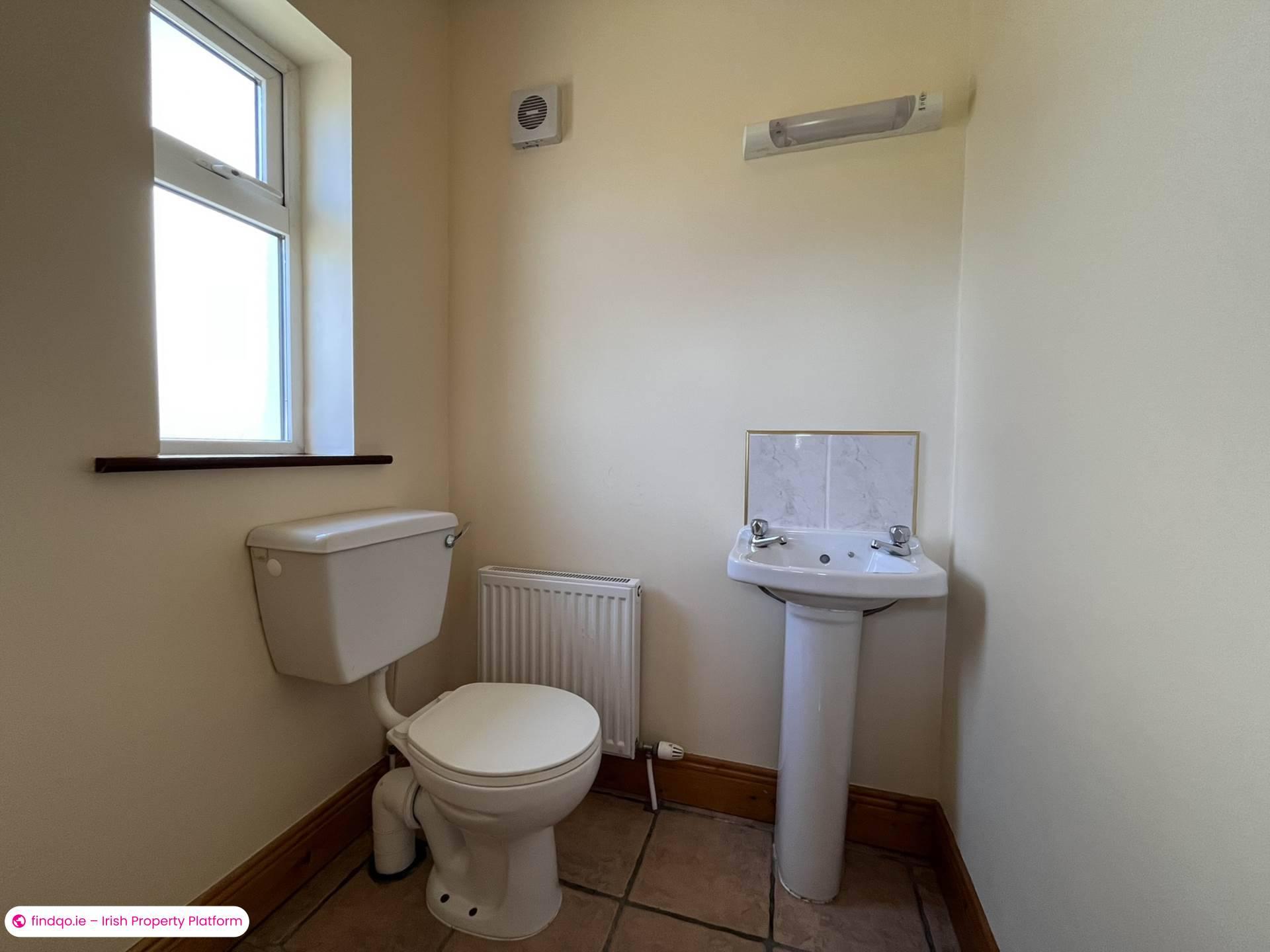 Semi-detached house for Sale in Ardfinnan, Tipperary