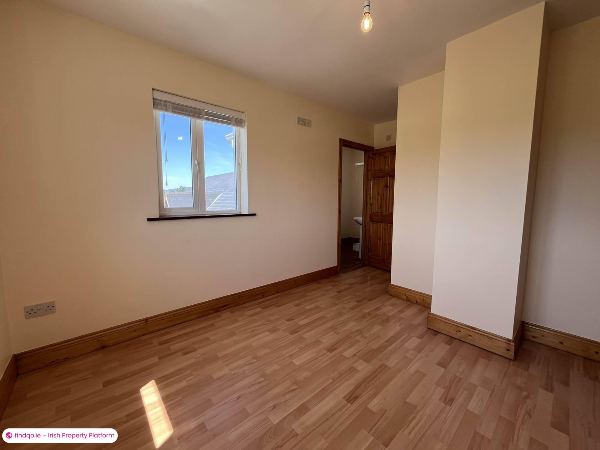 Semi-detached house for Sale in Ardfinnan, Tipperary