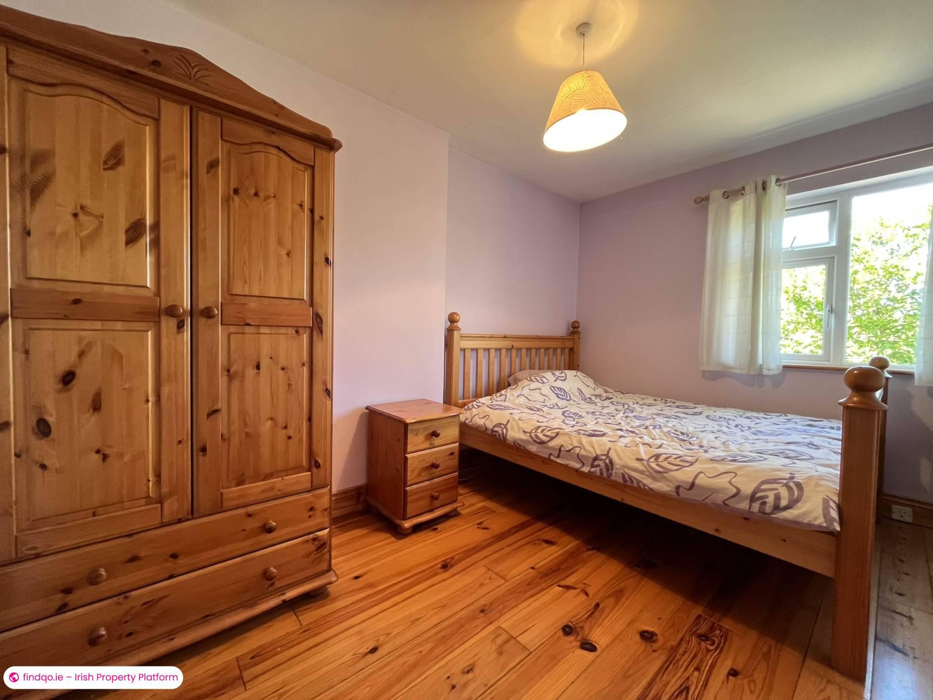 Semi-detached house for Sale in Cahir, Tipperary