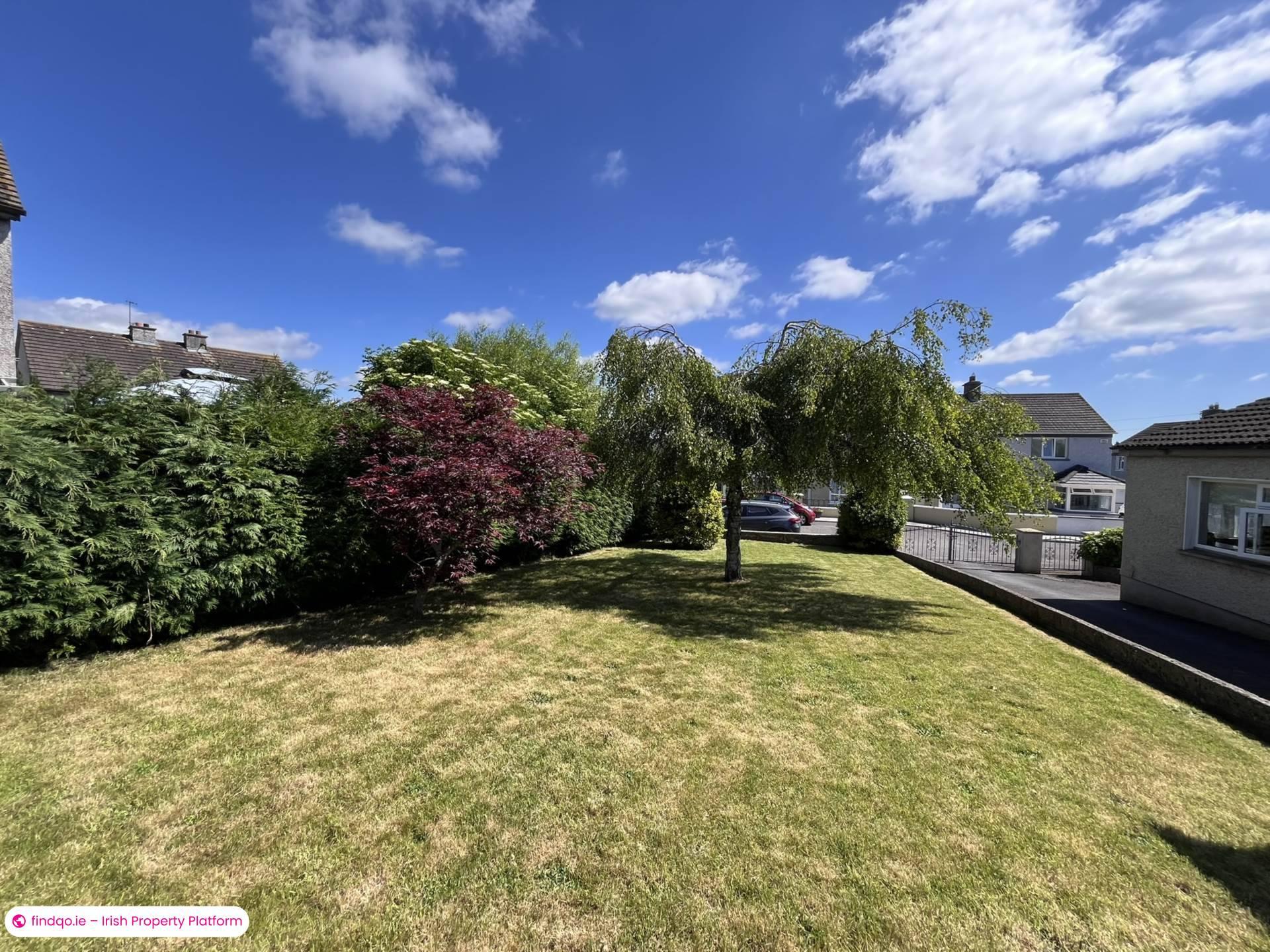 Semi-detached house for Sale in Cahir, Tipperary