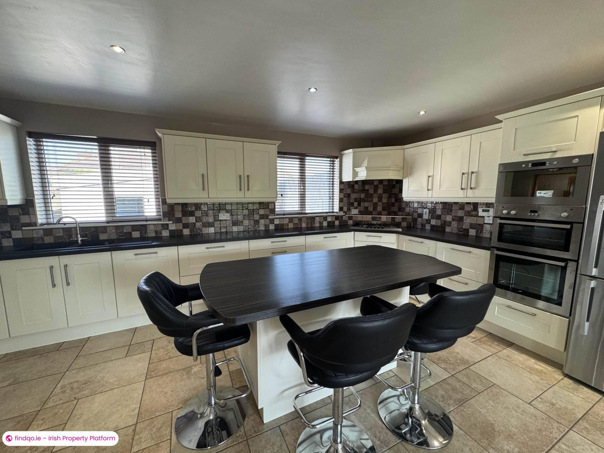 Semi-detached house for Sale in Clonmel, Tipperary