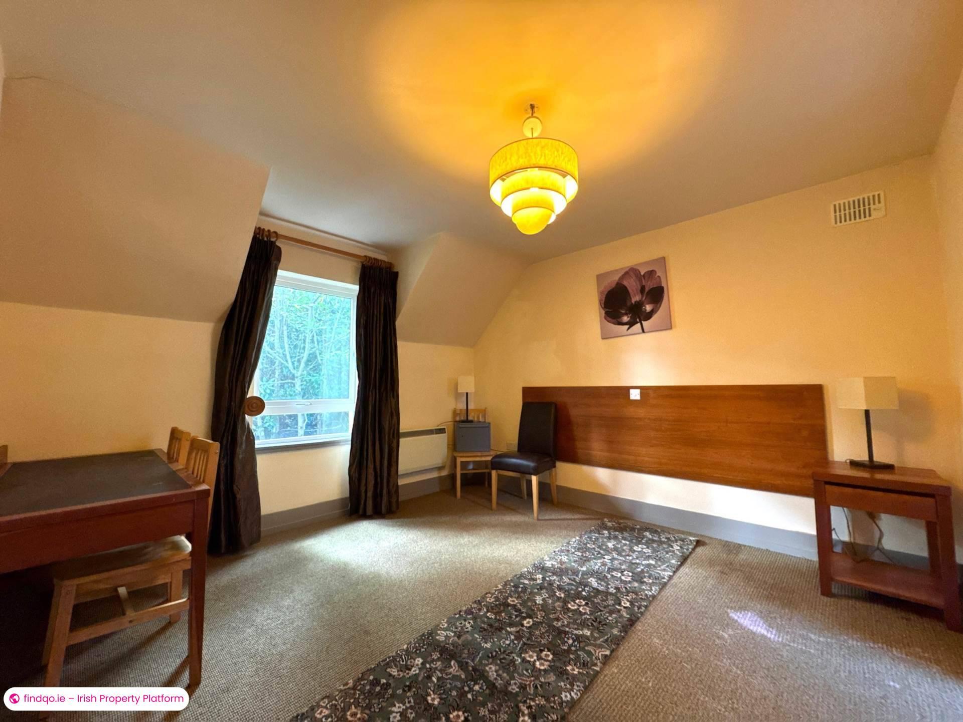 Detached house for Sale in Cahir, Tipperary