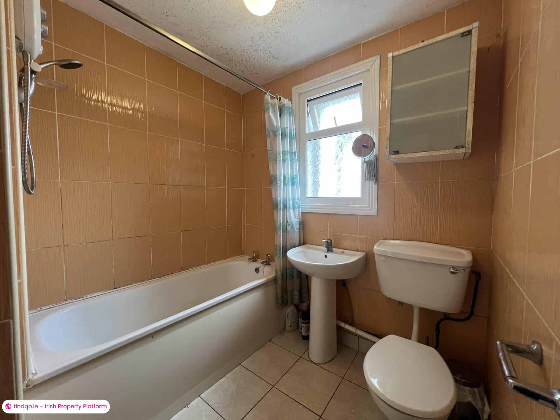 End of terrace house for Sale in Clonmel, Tipperary