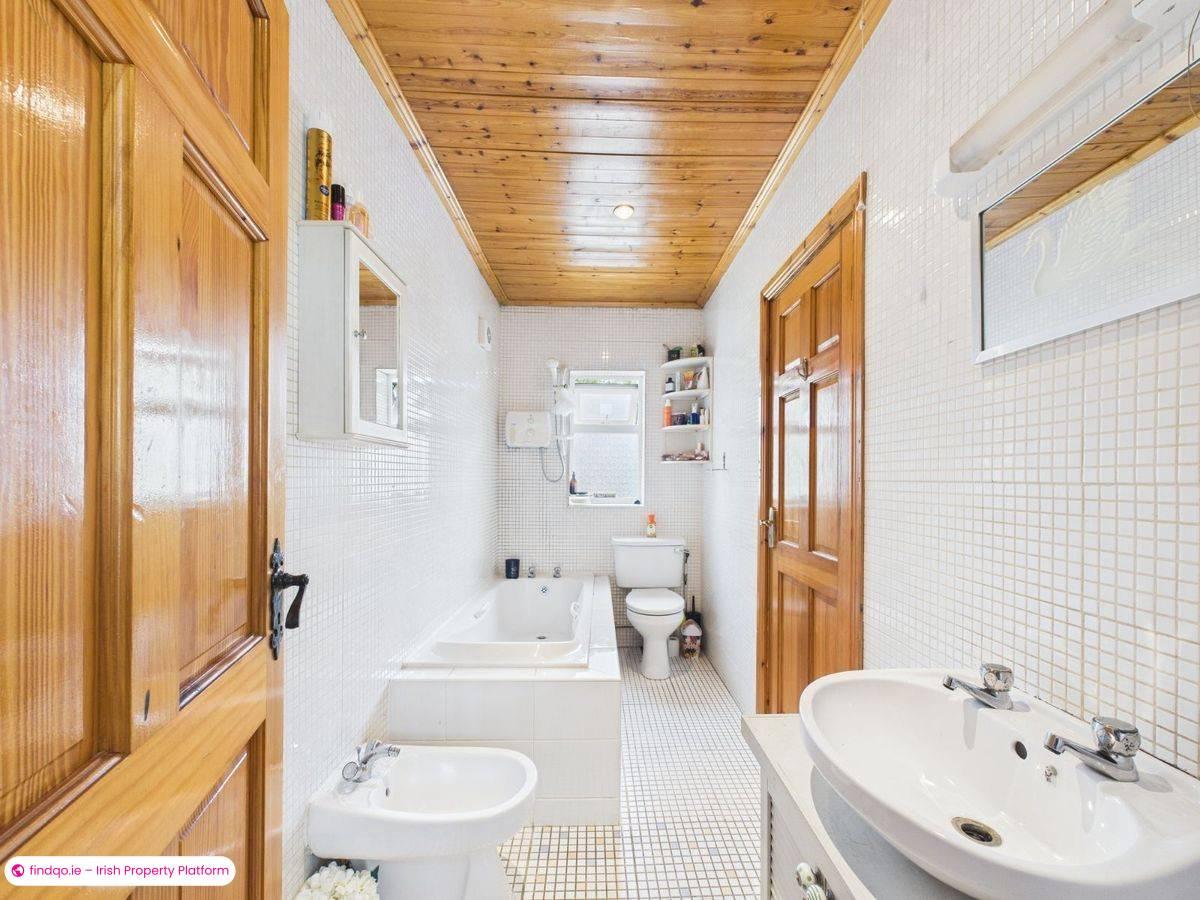 Detached house for Sale in Butlerstown, Waterford, X91 X2C8