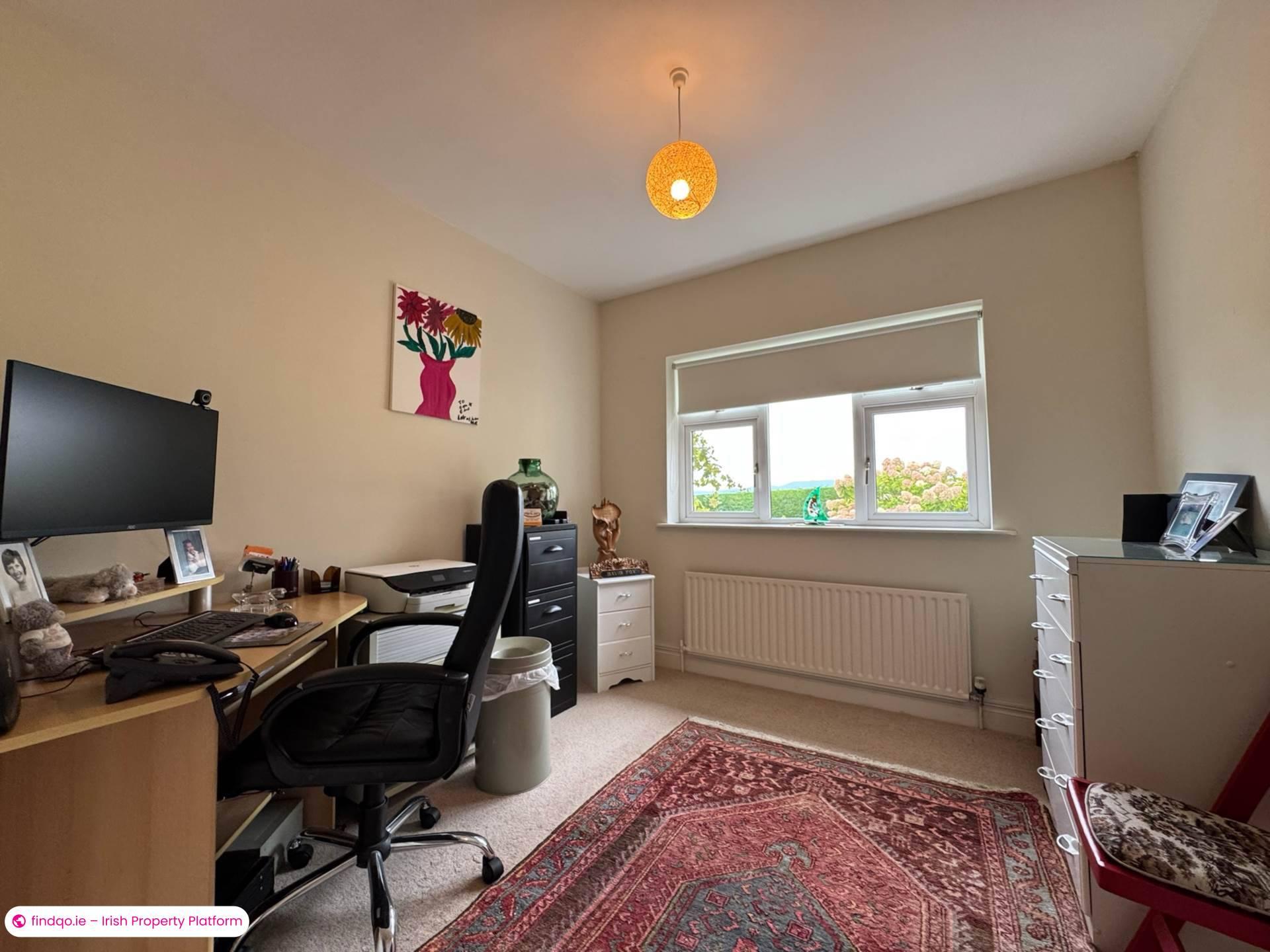 Bungalow for Sale in Cahir, Tipperary