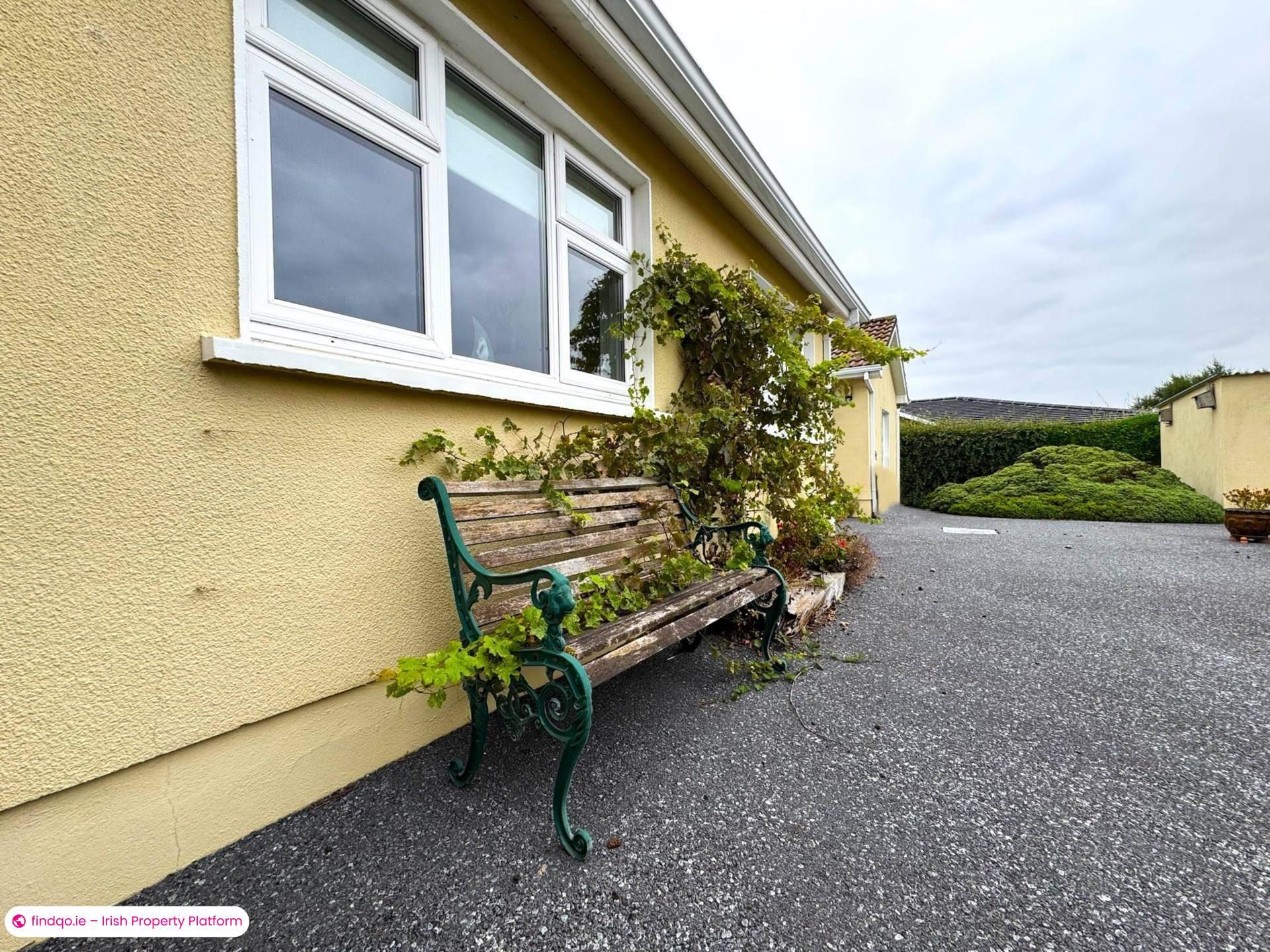 Bungalow for Sale in Cahir, Tipperary