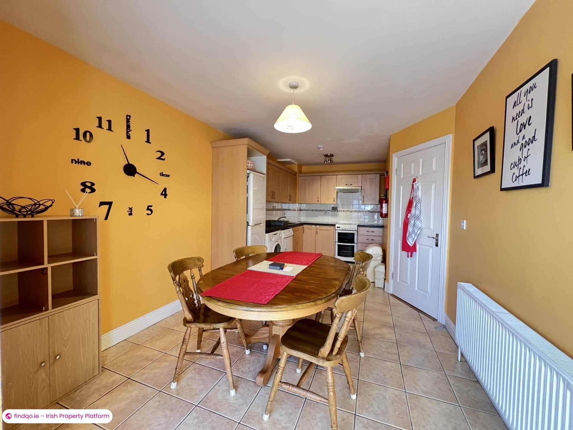 Terraced house for Sale in Cahir, Tipperary