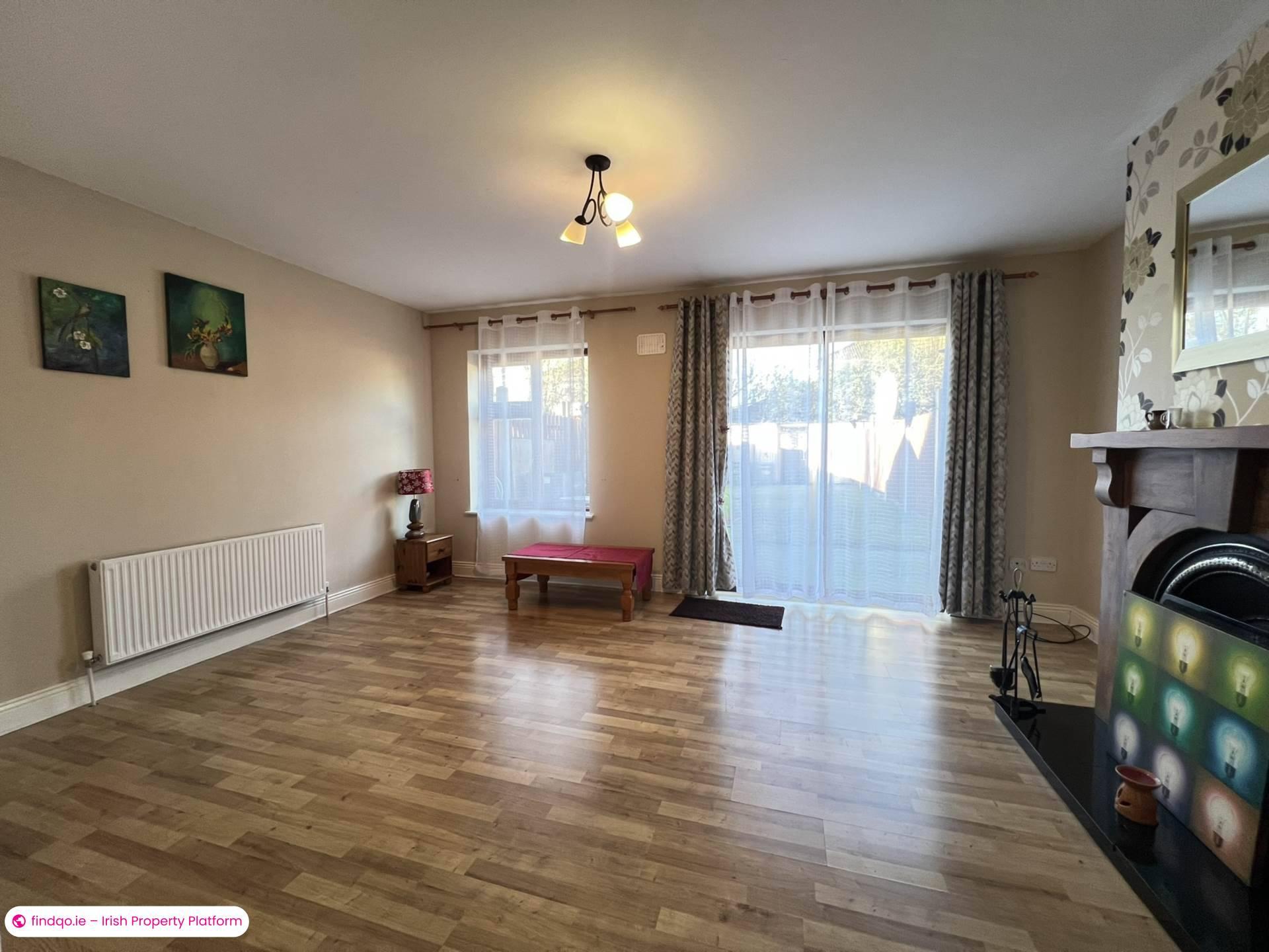 Terraced house for Sale in Cahir, Tipperary