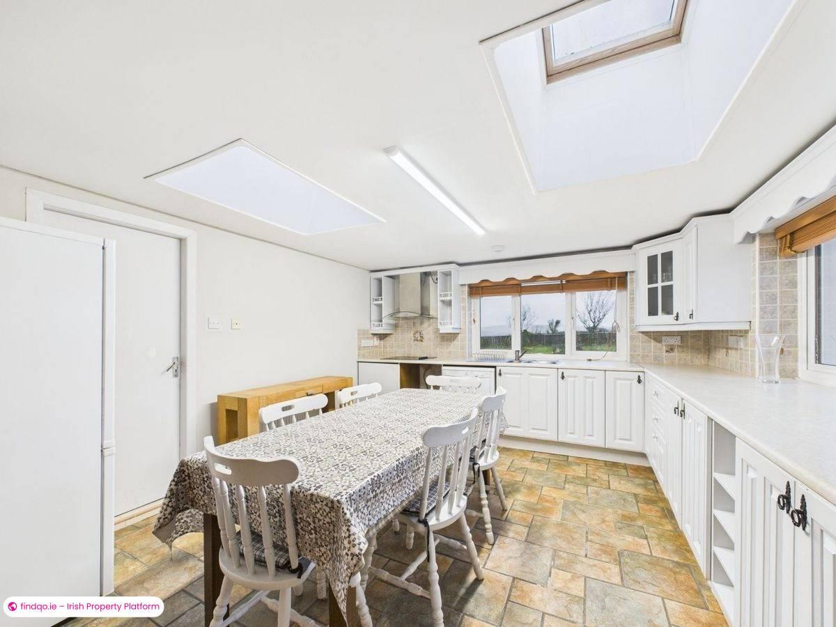 5 Bedroom House for Rent in Rochestown, Kilkenny