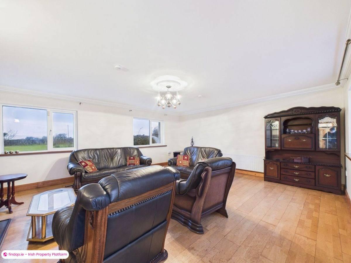 5 Bedroom House for Rent in Rochestown, Kilkenny