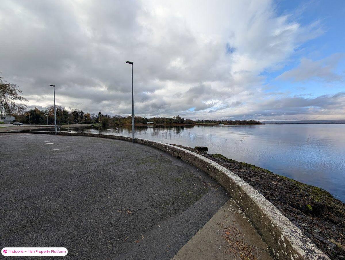 Bungalow for Sale in Nenagh, Tipperary