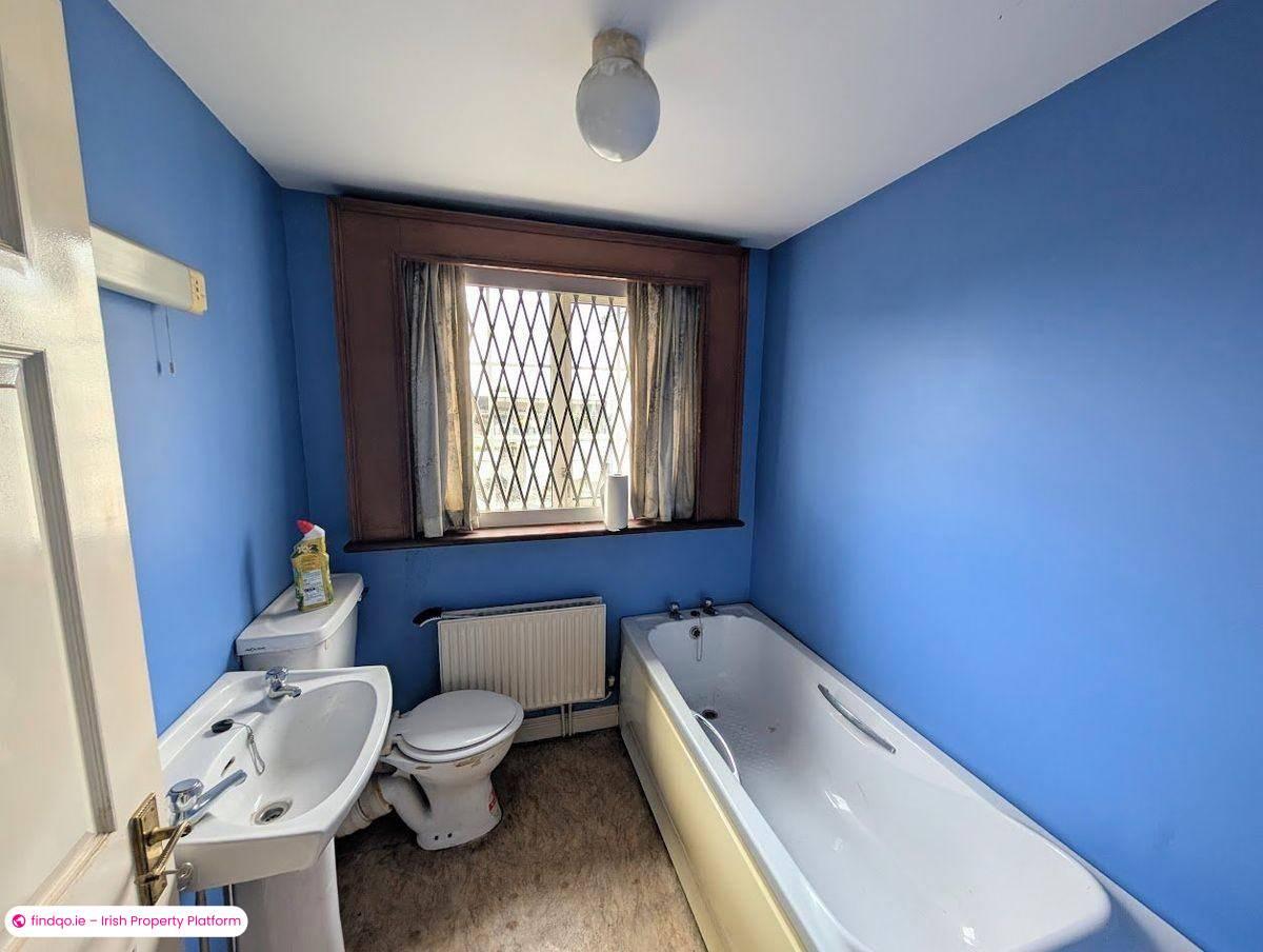 End of terrace house for Sale in Nenagh, Tipperary