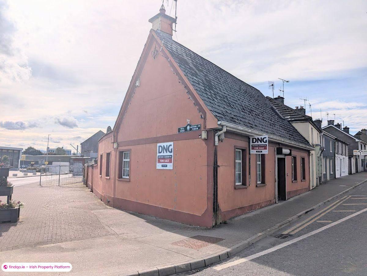 End of terrace house for Sale in Nenagh, Tipperary