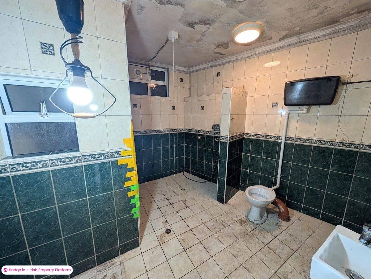 End of terrace house for Sale in Nenagh, Tipperary