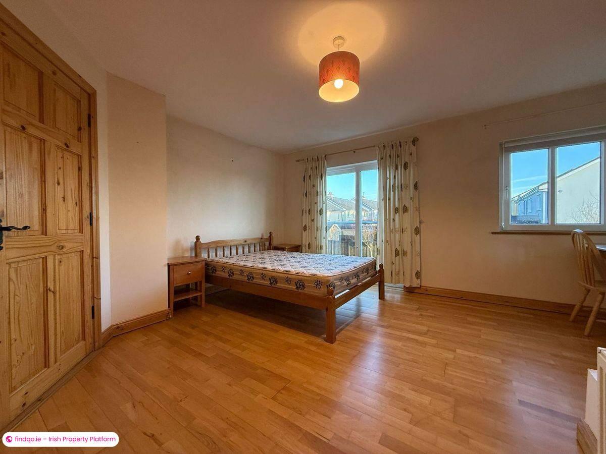 Semi-detached house for Sale in Ballaghaderreen, Roscommon