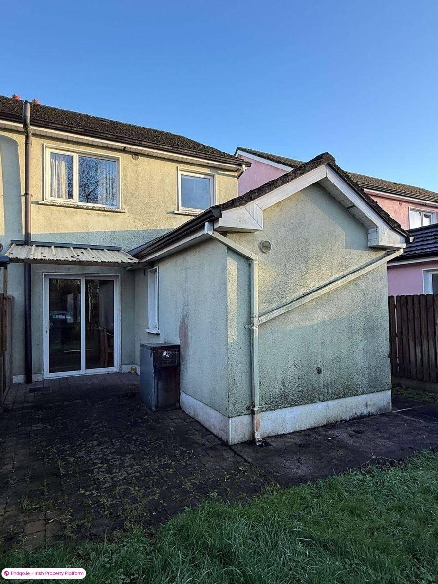 Semi-detached house for Sale in Ballaghaderreen, Roscommon