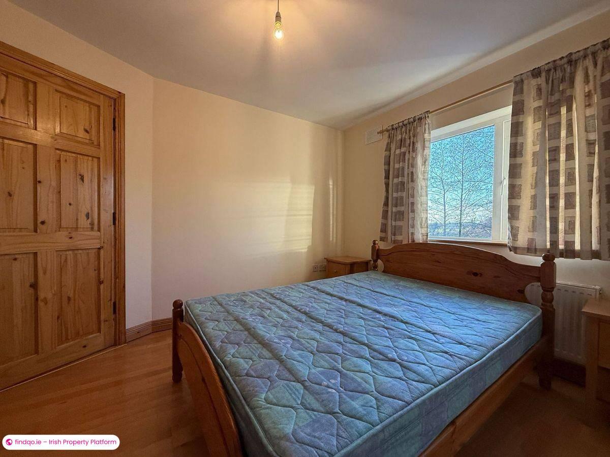 Semi-detached house for Sale in Ballaghaderreen, Roscommon