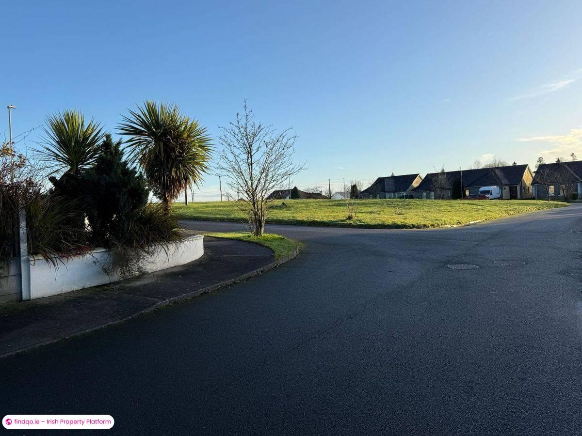Semi-detached house for Sale in Ballaghaderreen, Roscommon