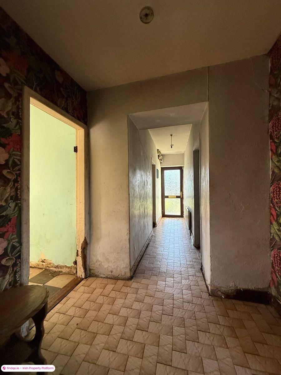 Detached house for Sale in Ballaghaderreen, Roscommon