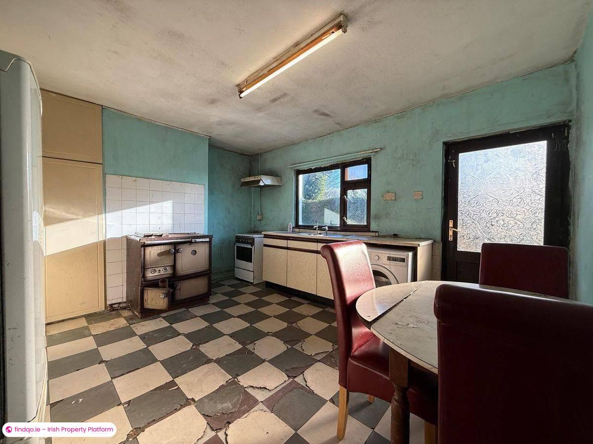 Detached house for Sale in Ballaghaderreen, Roscommon