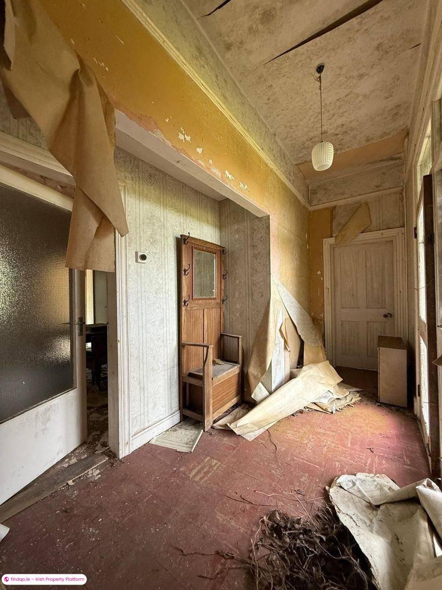 Detached house for Sale in Ballaghaderreen, Roscommon