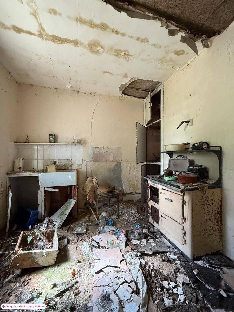 Detached house for Sale in Ballaghaderreen, Roscommon