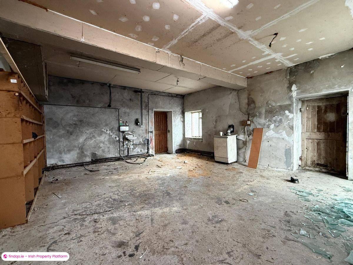 Townhouse for Sale in Charlestown, Mayo