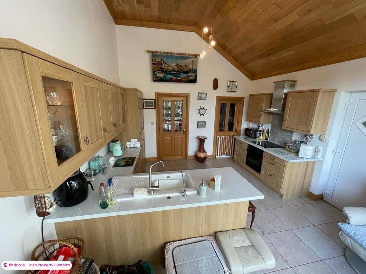 Detached house for Sale in Castlerea, Roscommon