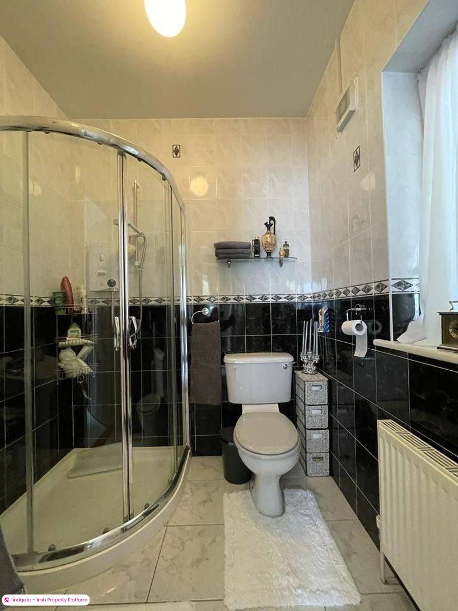 Detached house for Sale in Castlerea, Roscommon