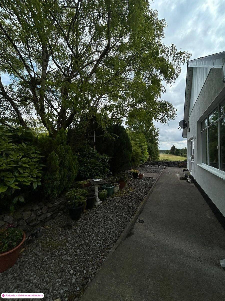 Detached house for Sale in Castlerea, Roscommon