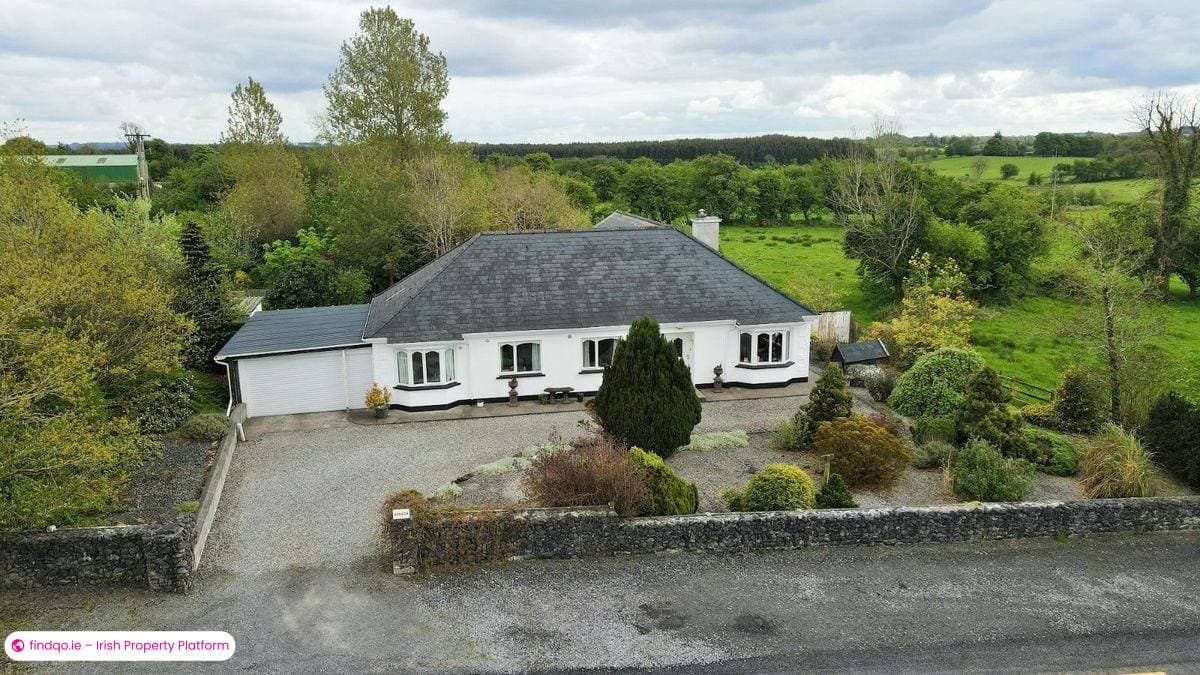 Detached house for Sale in Castlerea, Roscommon