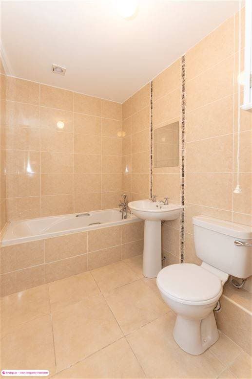 Terraced house for Sale in Caherconlish, Limerick