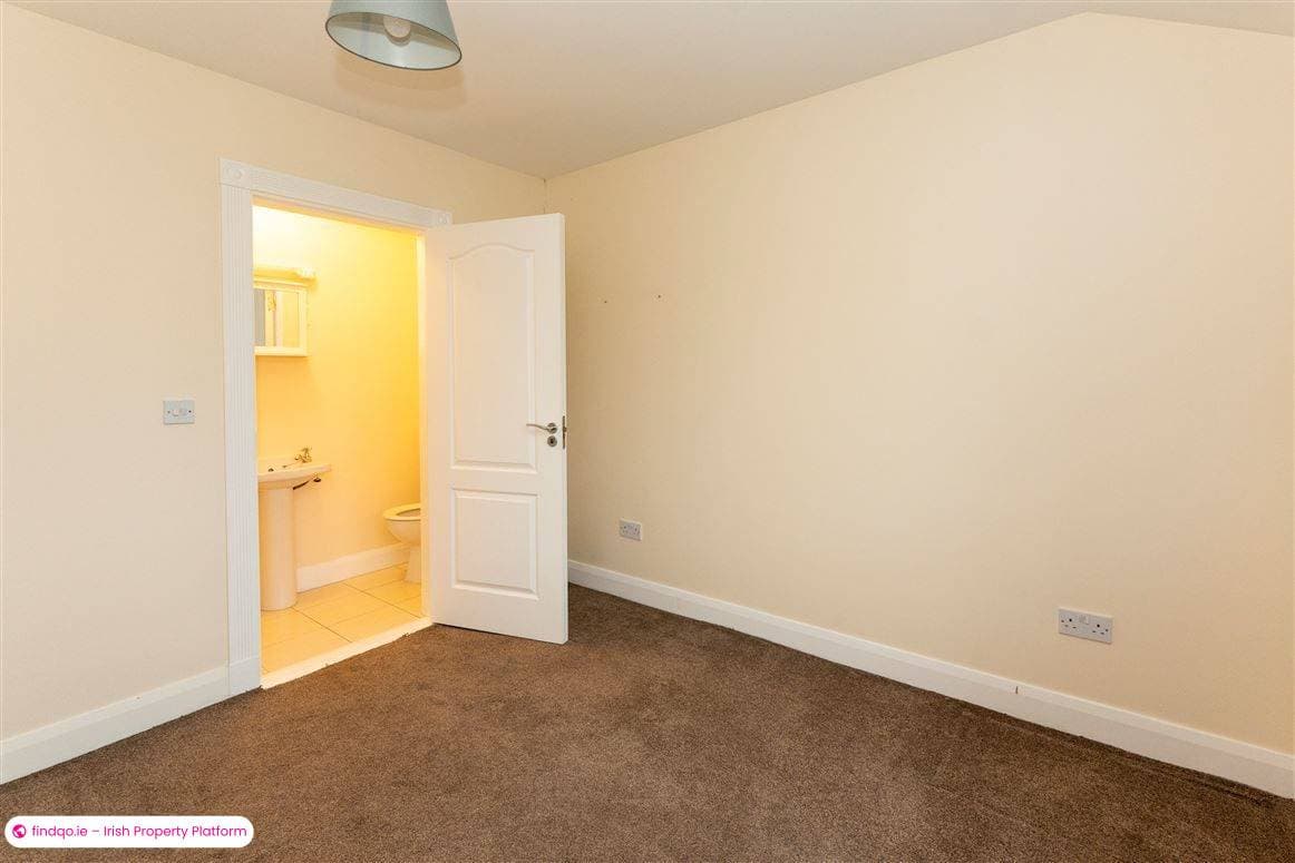 Terraced house for Sale in Caherconlish, Limerick