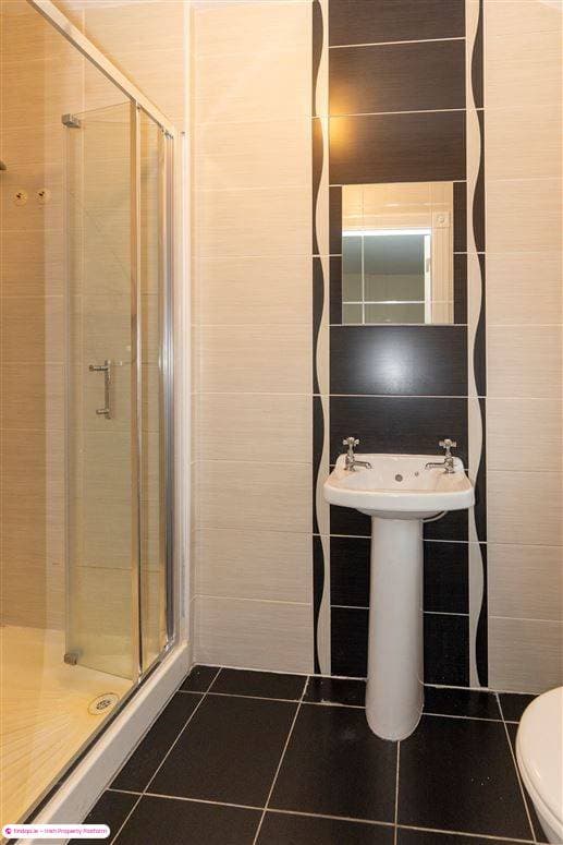 Terraced house for Sale in Caherconlish, Limerick