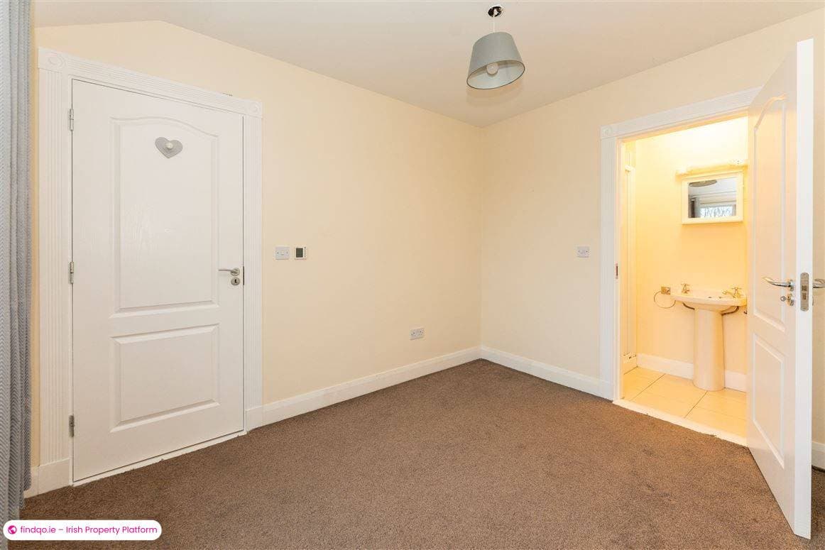 Terraced house for Sale in Caherconlish, Limerick