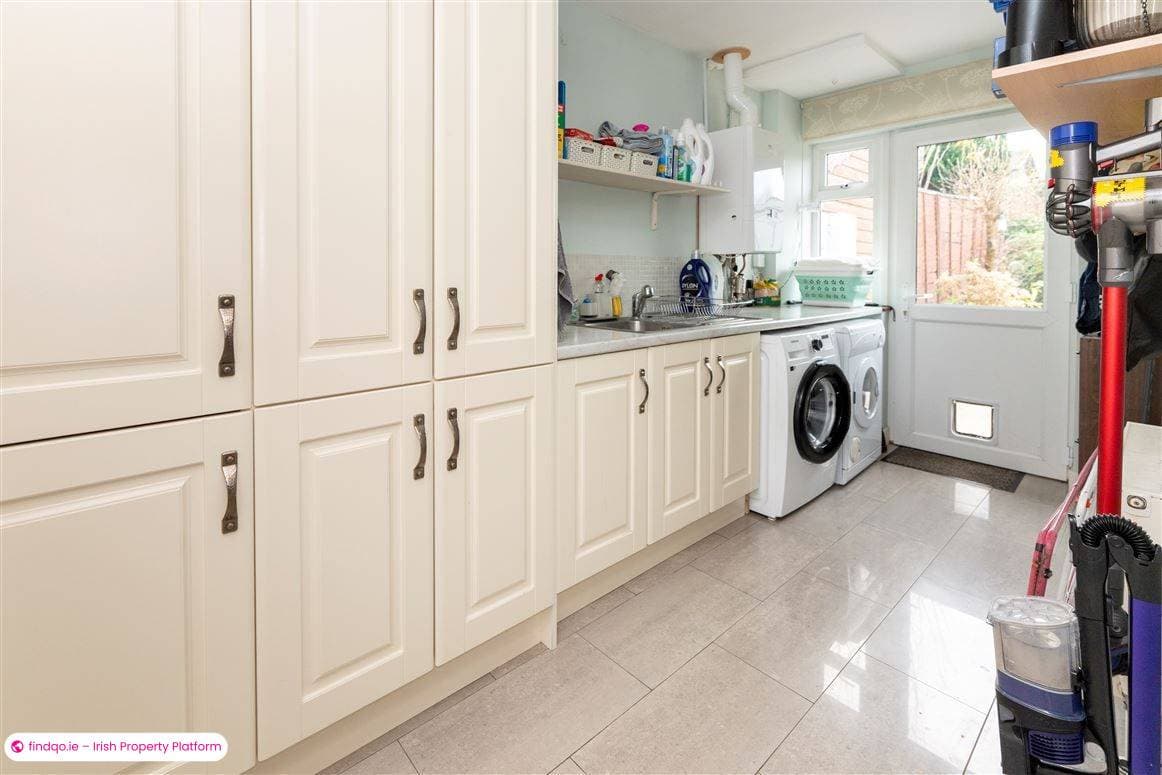 Semi-detached house for Sale in Woodview Park, Limerick, V94 Y3FV