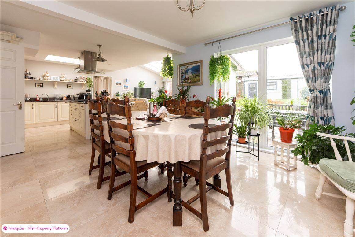 Semi-detached house for Sale in Woodview Park, Limerick, V94 Y3FV