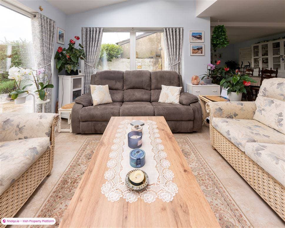 Semi-detached house for Sale in Woodview Park, Limerick, V94 Y3FV