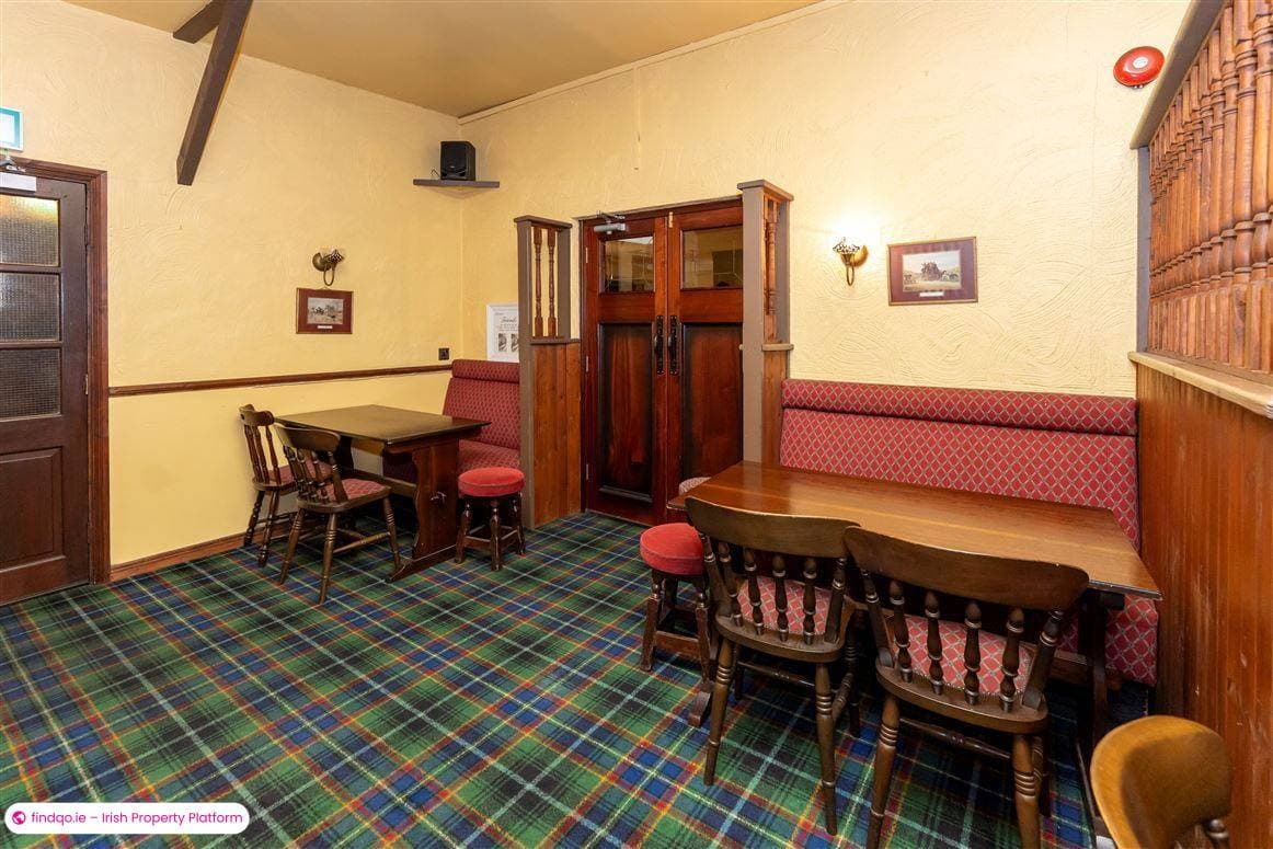 Restaurant / Bar / Hotel for Sale in Newmarket on Fergus, Clare
