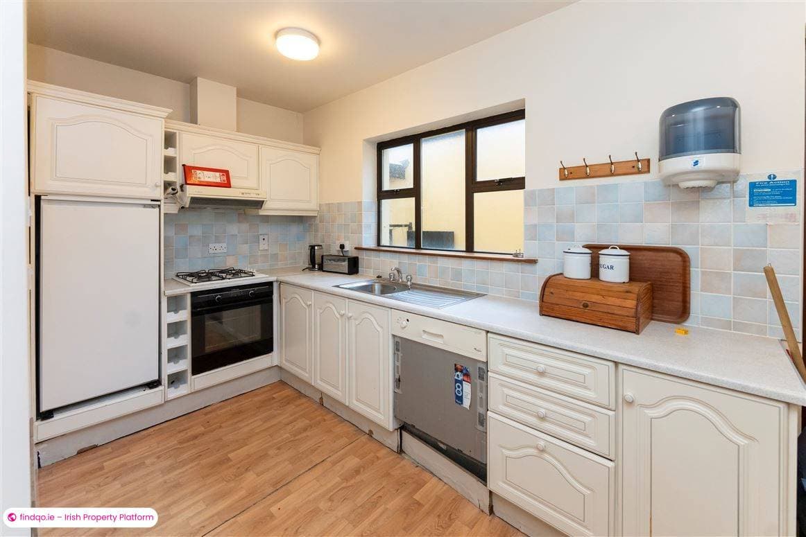 Restaurant / Bar / Hotel for Sale in Newmarket on Fergus, Clare