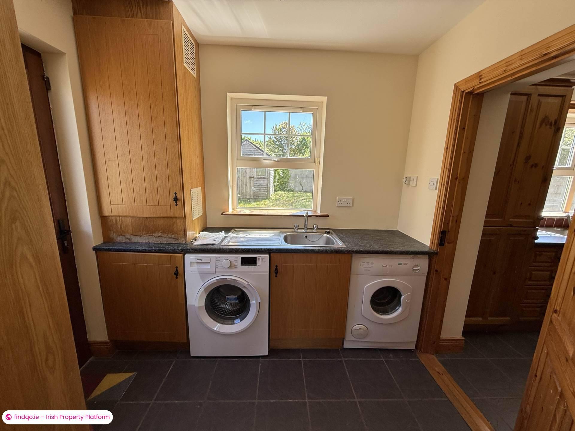 4 Bedroom Semi-detached house for Rent in Dooradoyle, Limerick