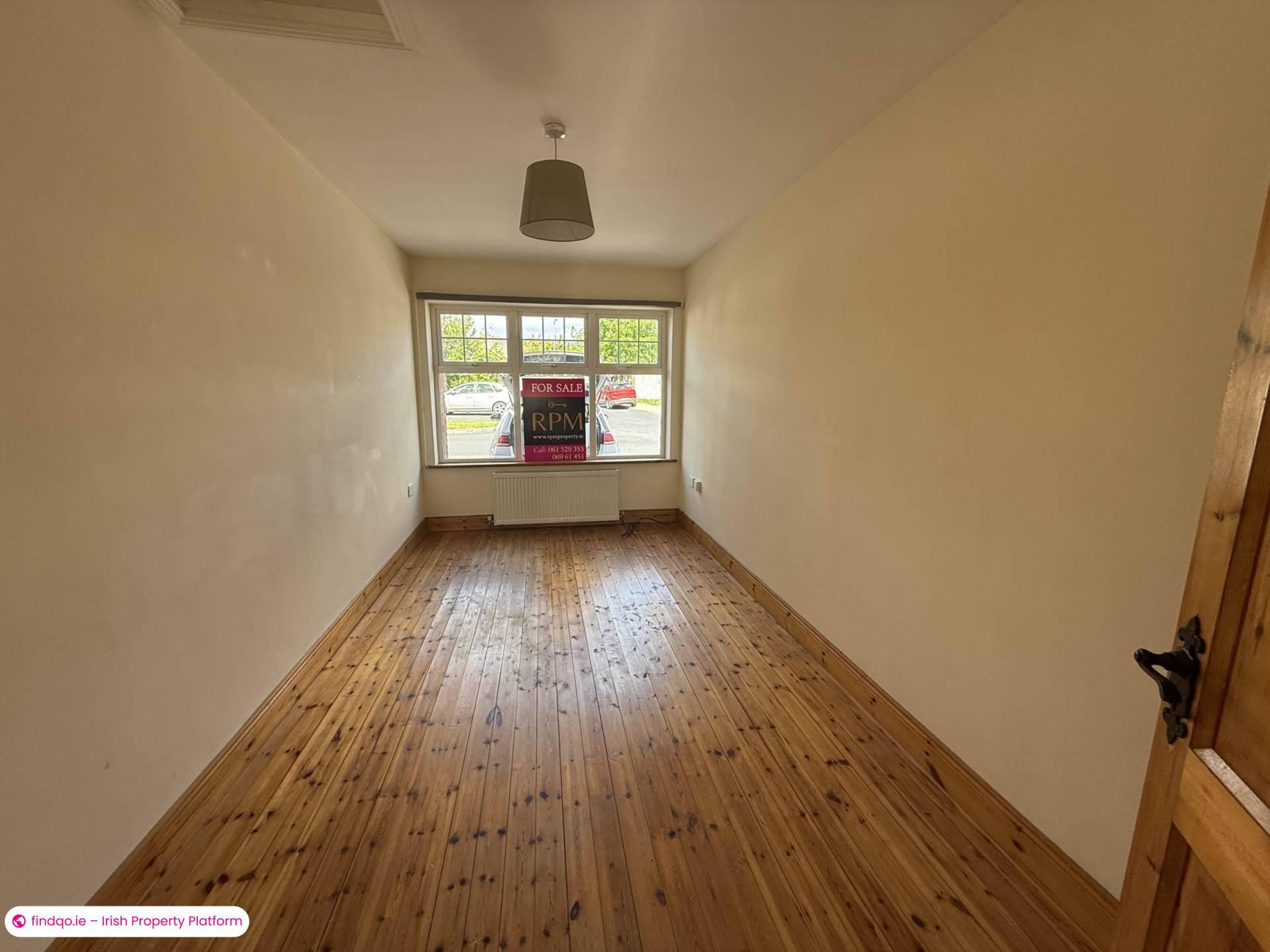 4 Bedroom Semi-detached house for Rent in Dooradoyle, Limerick