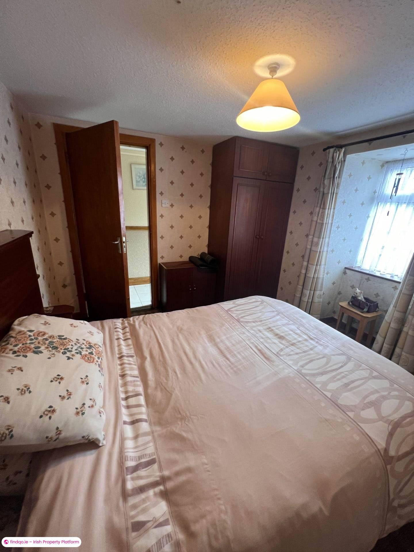 Terraced house for Sale in William Street, Askeaton