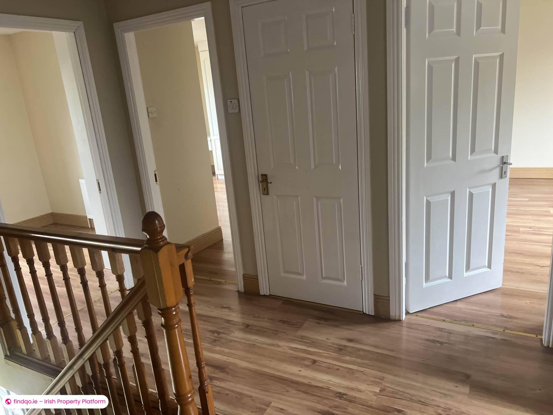 Semi-detached house for Sale in Courtfields, Raheen