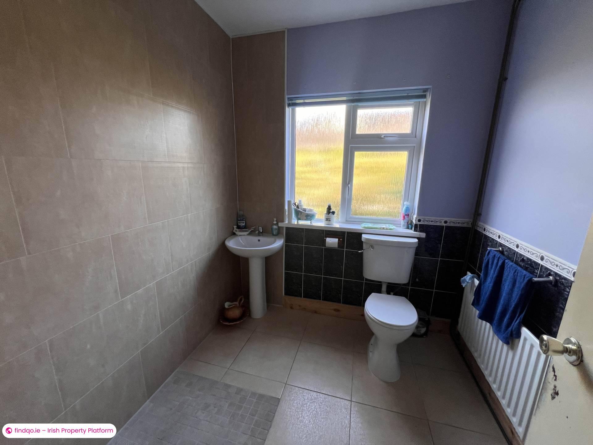 Bungalow for Sale in Holycross, Rathkeale