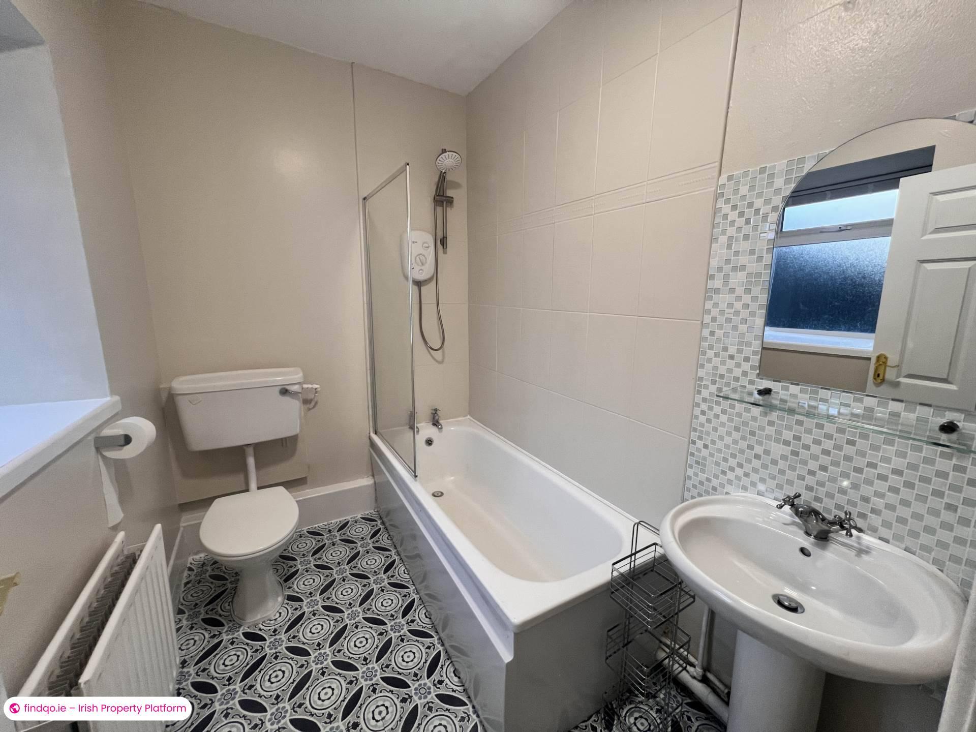 End of terrace house for Sale in Main Street, Shanagolden