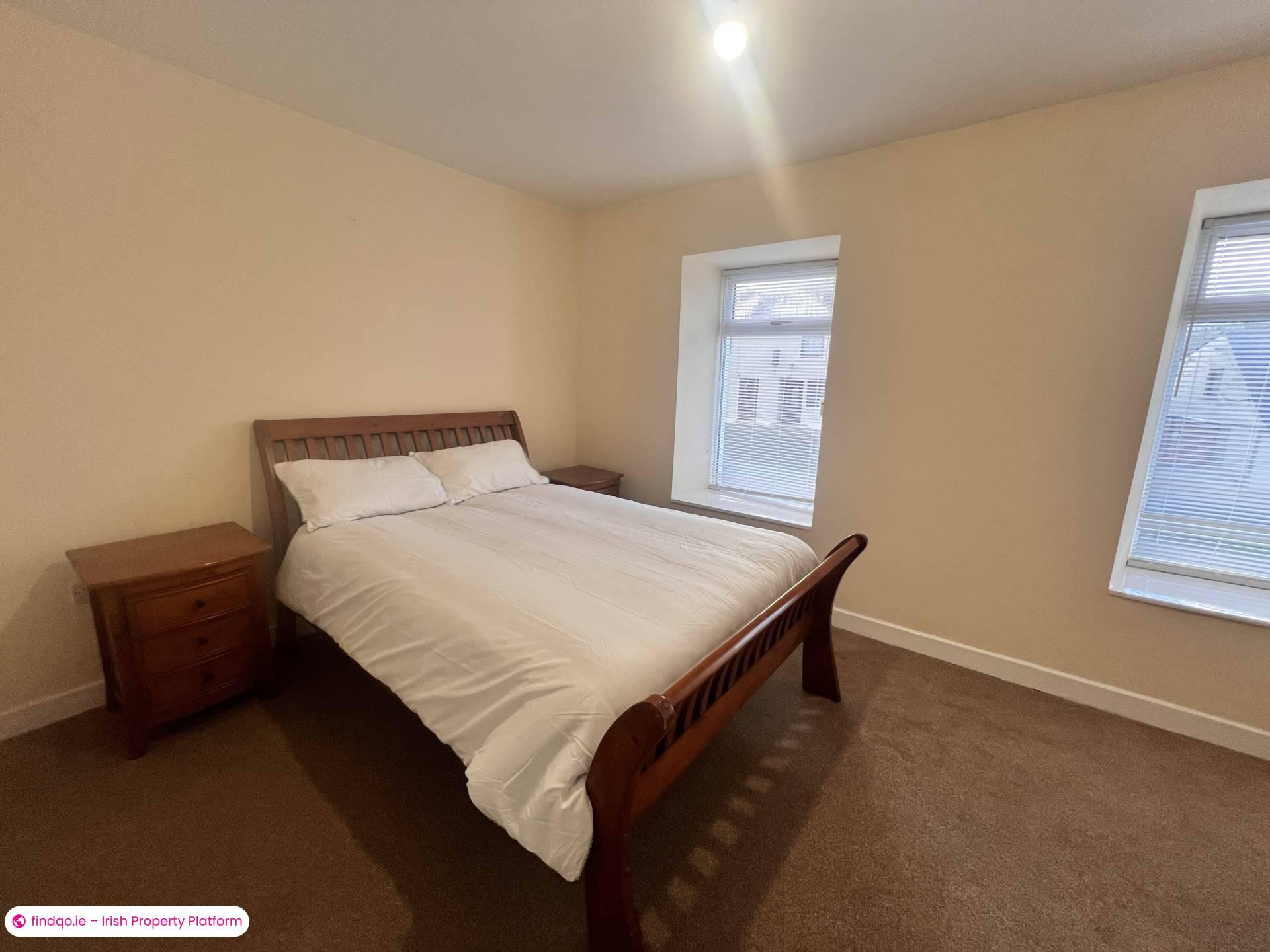 End of terrace house for Sale in Main Street, Shanagolden