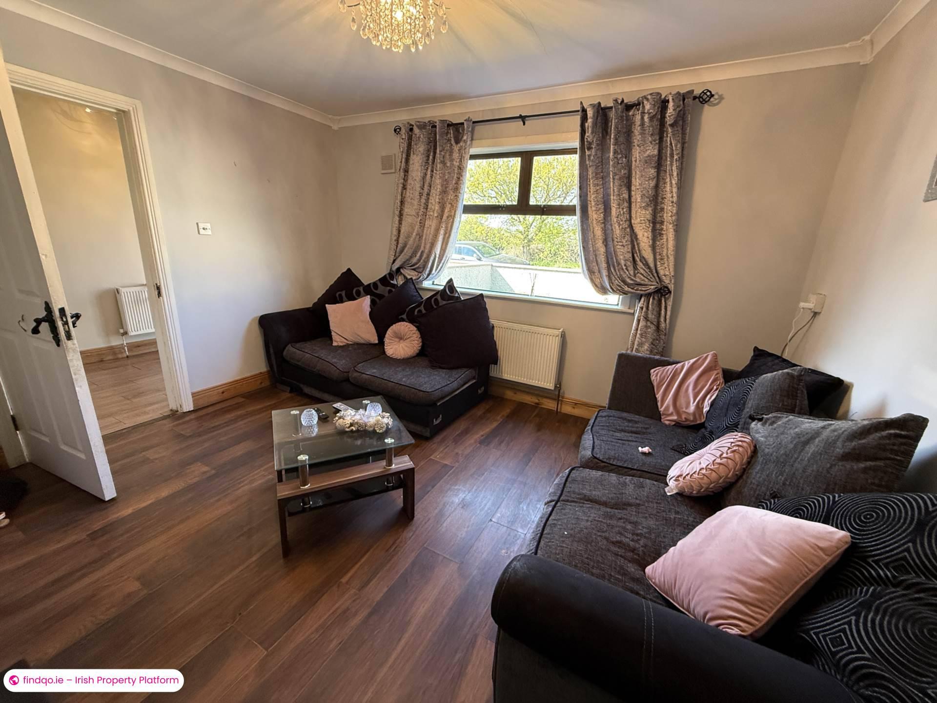 Semi-detached house for Sale in Dromcolliher, Limerick