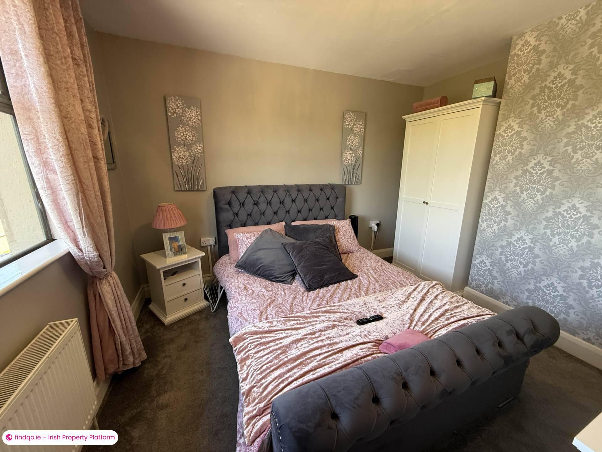 Semi-detached house for Sale in Dromcolliher, Limerick