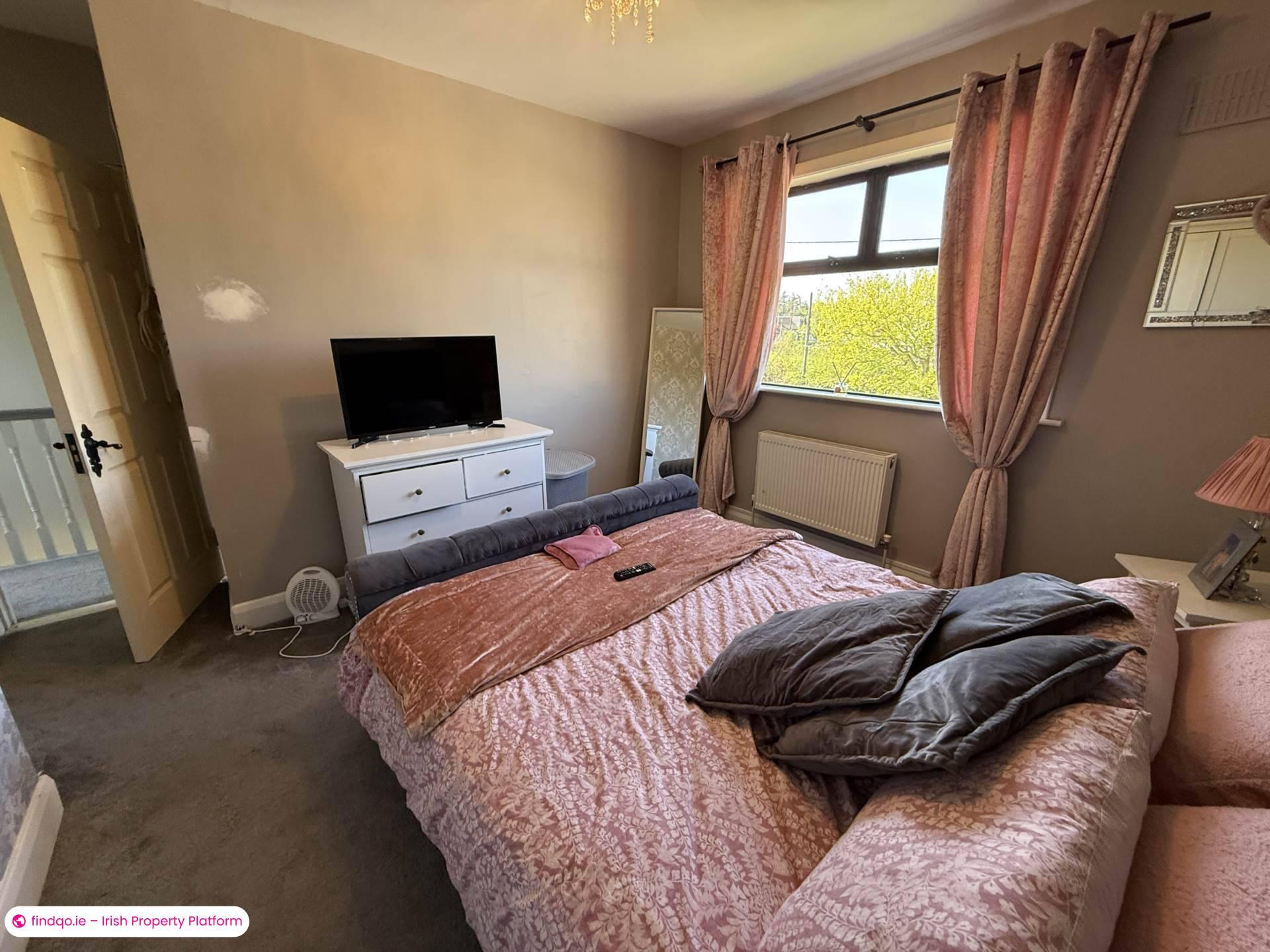 Semi-detached house for Sale in Dromcolliher, Limerick